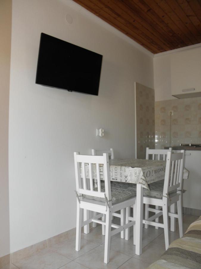 Apartmani Adam Primošten Exterior foto