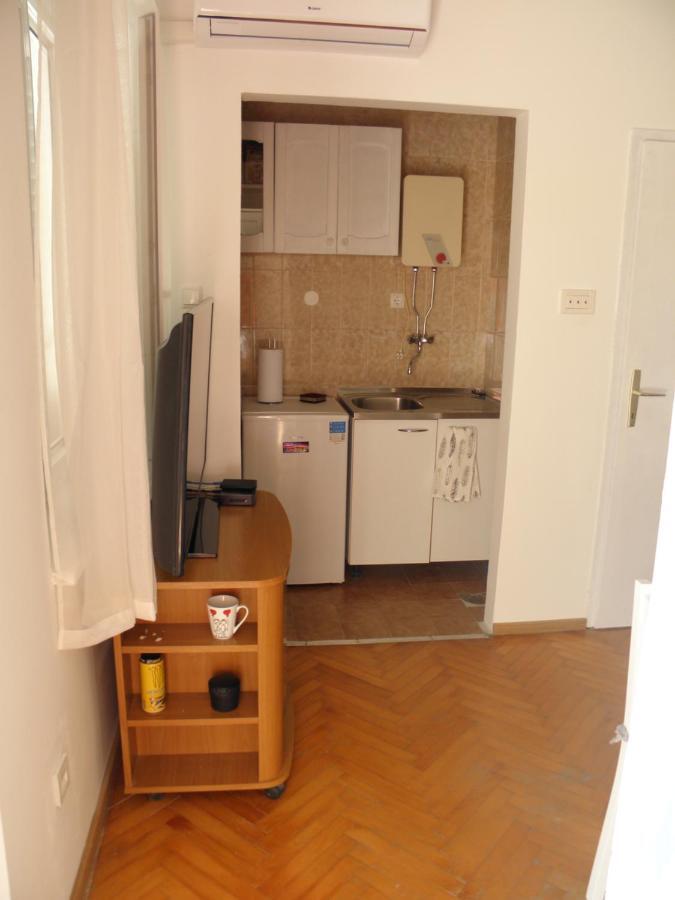 Apartmani Adam Primošten Exterior foto